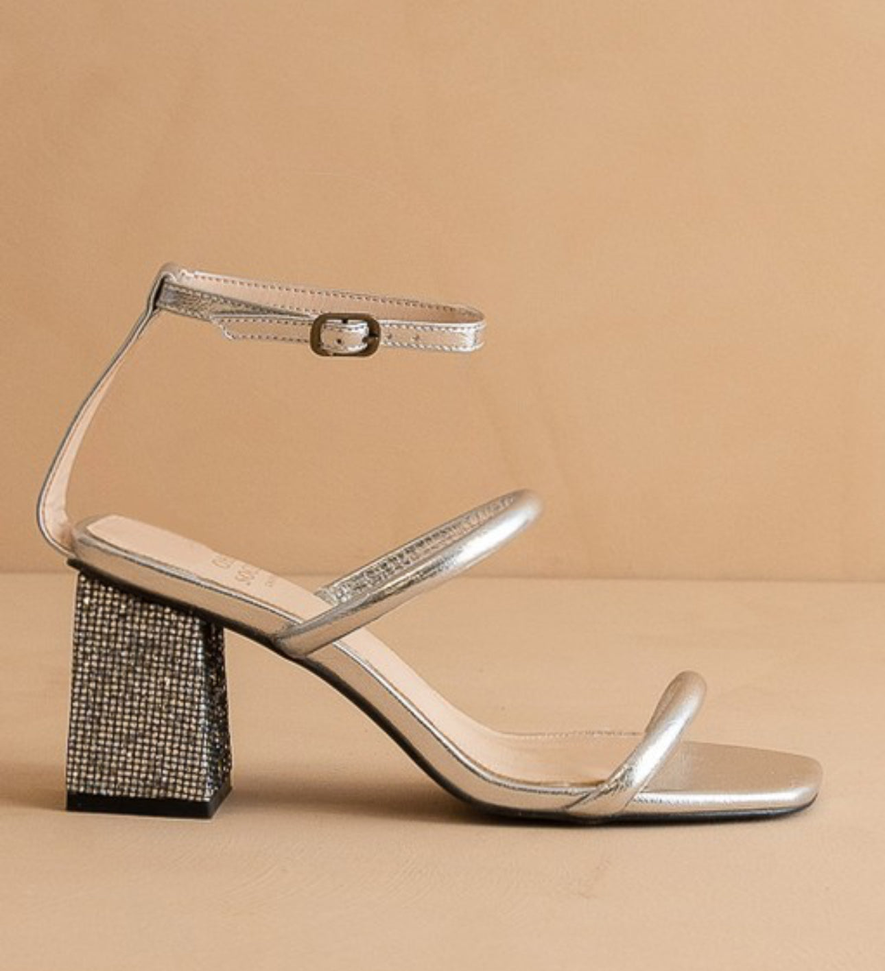 The Gloria Silver Heel