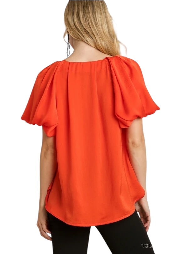 Upward & Onward Tomato Top