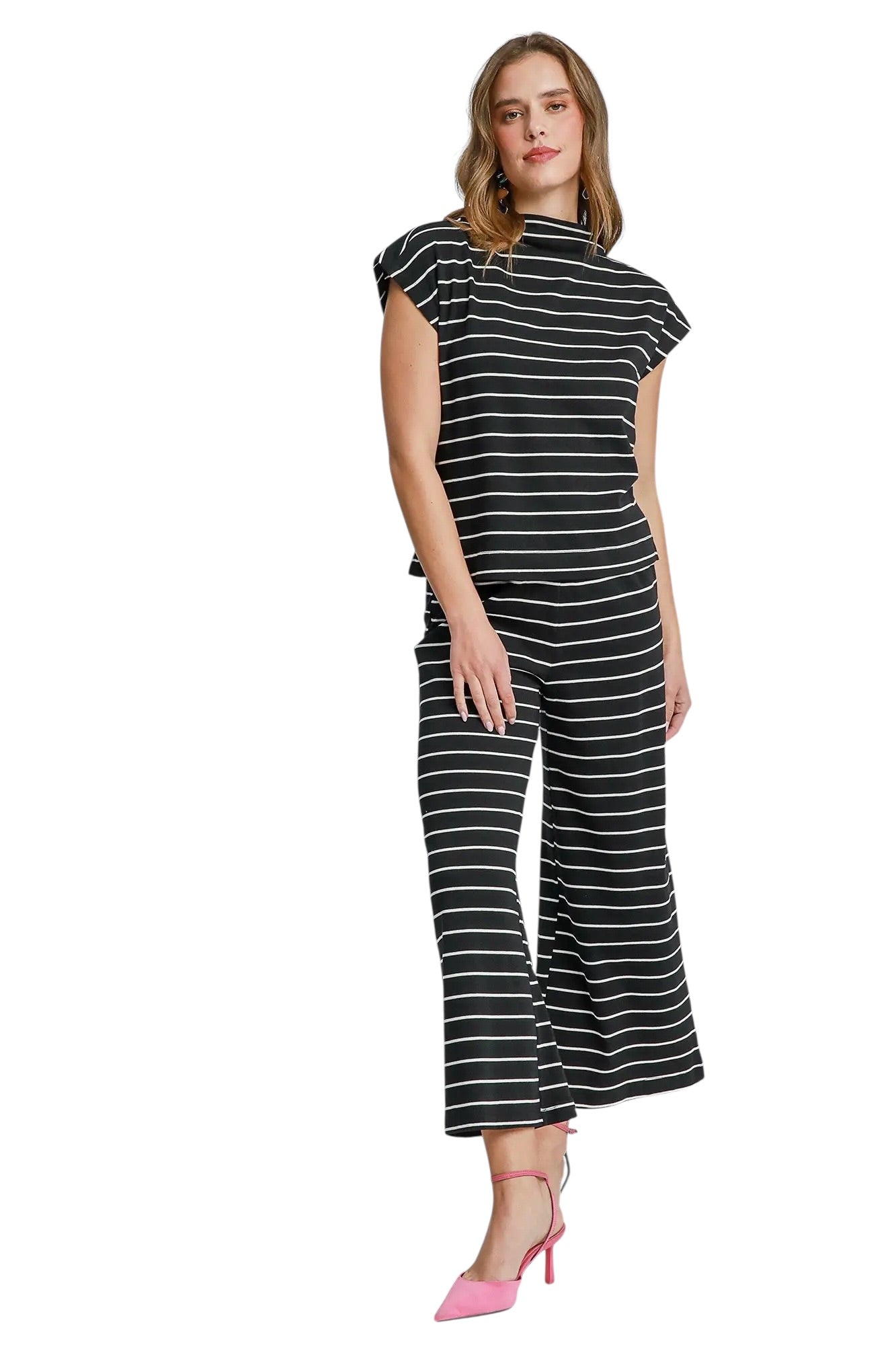 Read Between The Lines Black Top