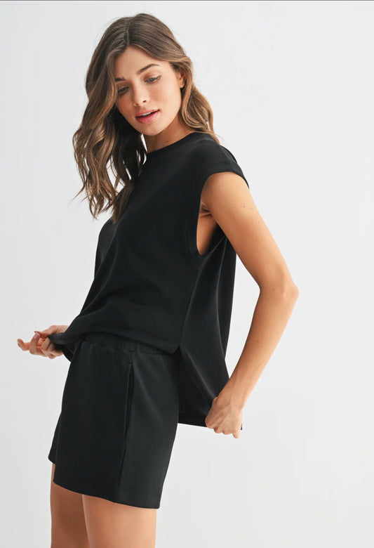 The Modern Icon Black Set