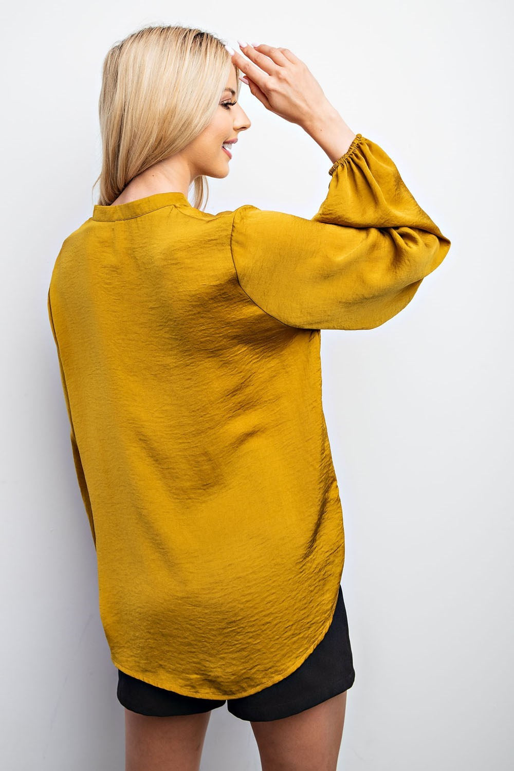 Mustard: Back In The Office Top